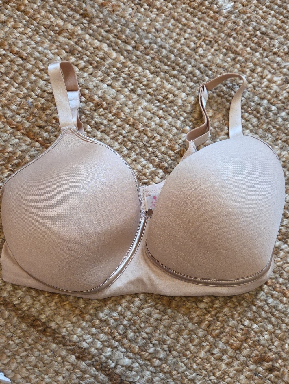 Breezies Light Nude Smooth Underwire T-Shirt Bra